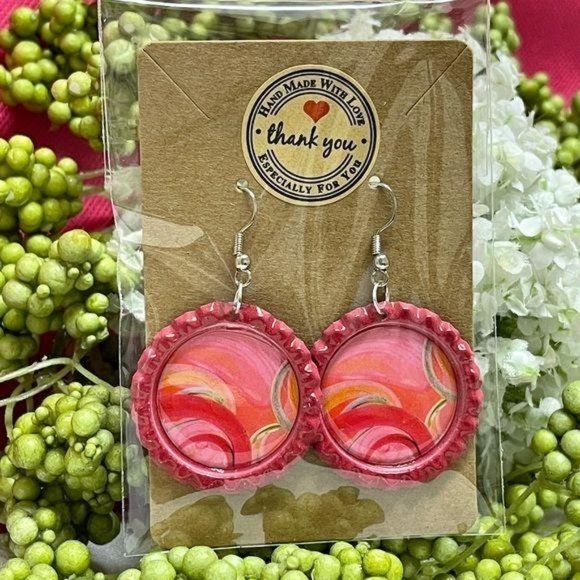 Pink Swirl Bottle Cap Retro 60's Dangle Fish-hook Earrings Handcrafted - Picture 1 of 4